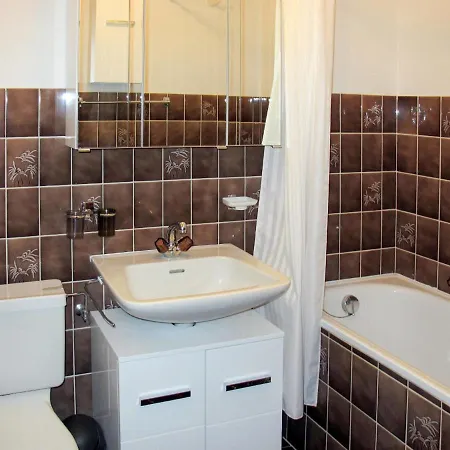 Apartment Residences *